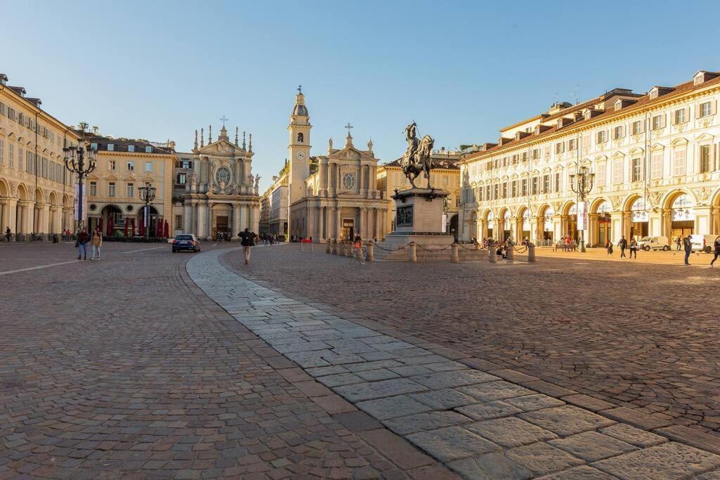 Splendido Appartamento In Piazza San Carlo トリノ エクステリア 写真