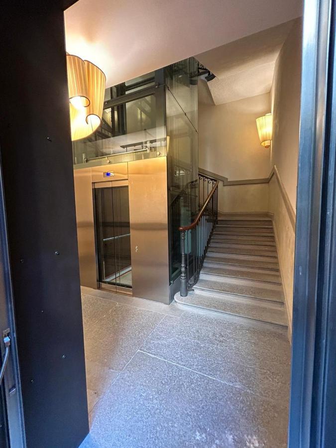 Splendido Appartamento In Piazza San Carlo トリノ エクステリア 写真